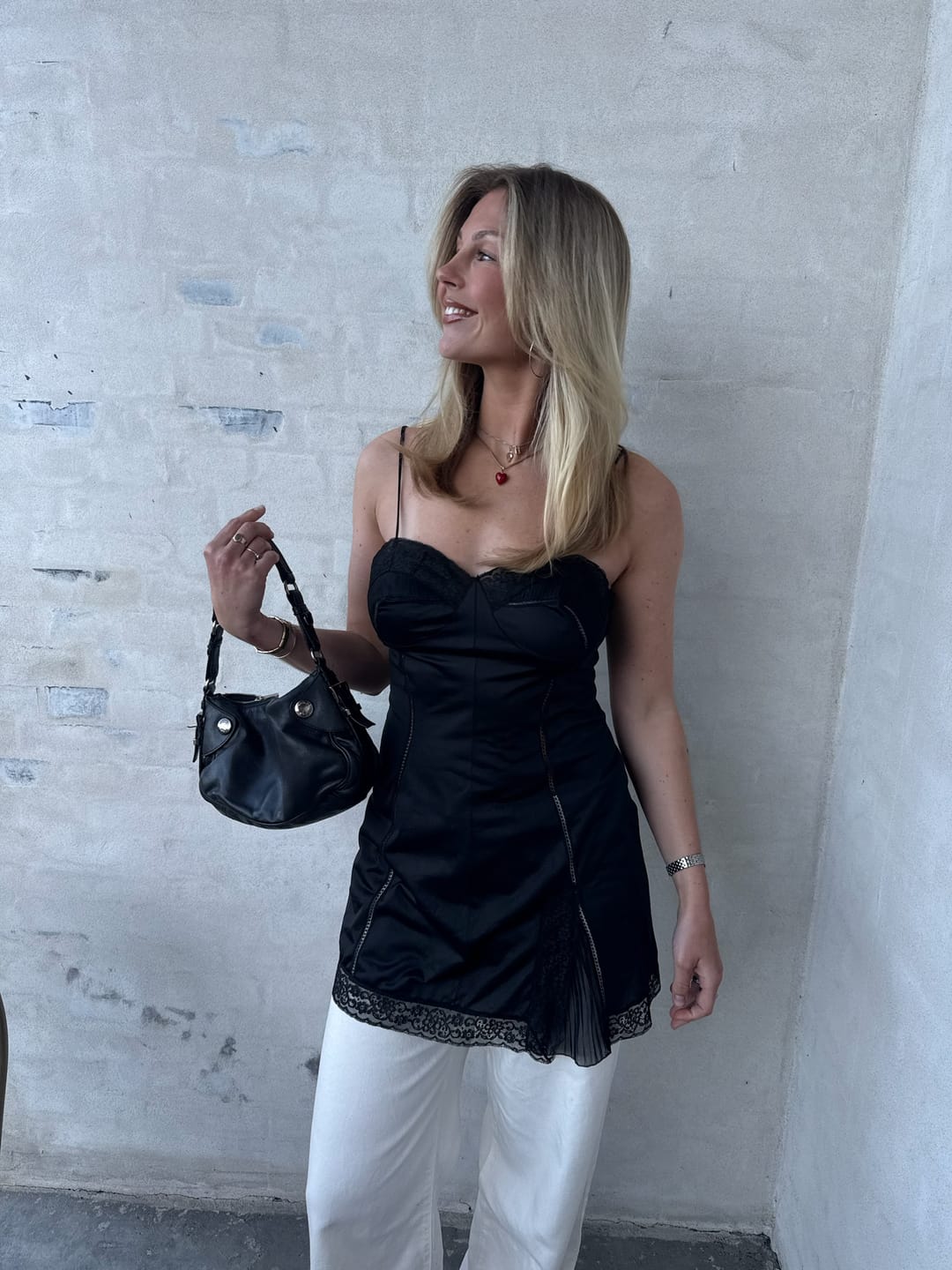 HandbagsForYou storefront image