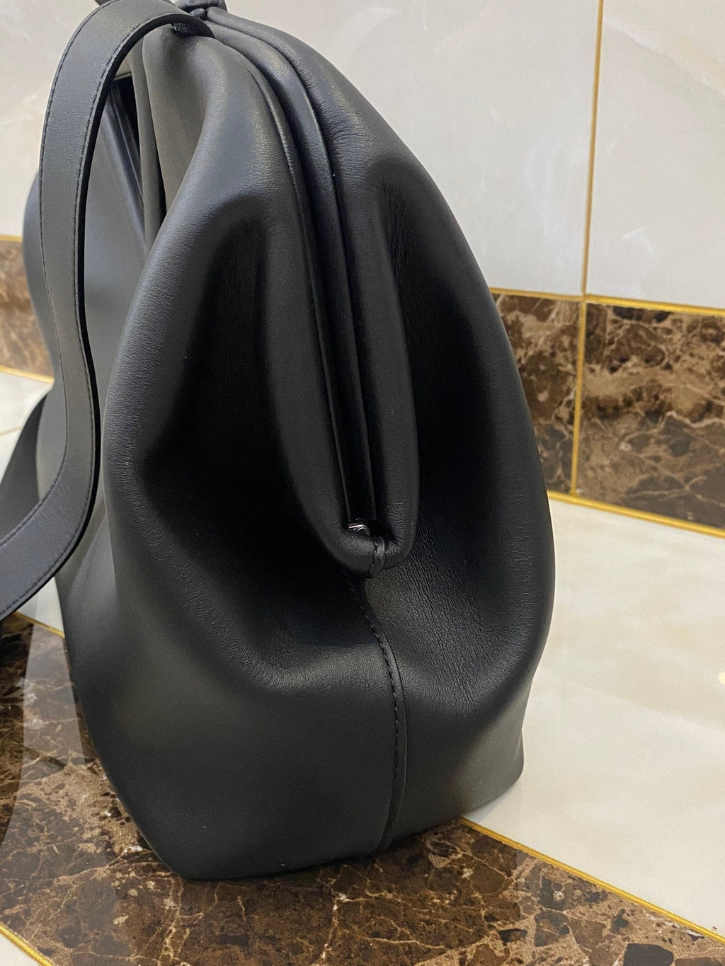 TRIANGLE HANDLE BAG 31 IN BLACK LAMBSKIN