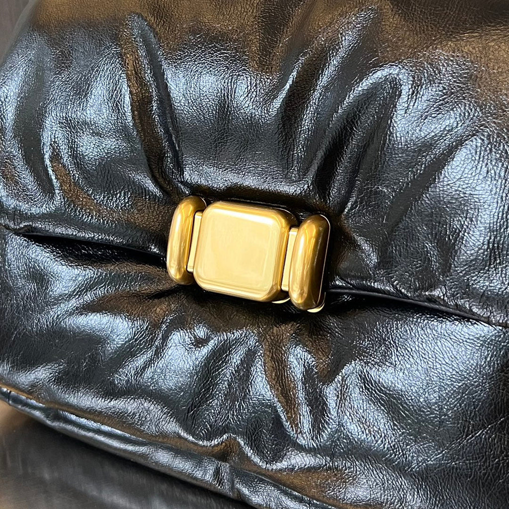 PAD PUFFER BAG 29 IN BLACK COWHIDE LEATHER