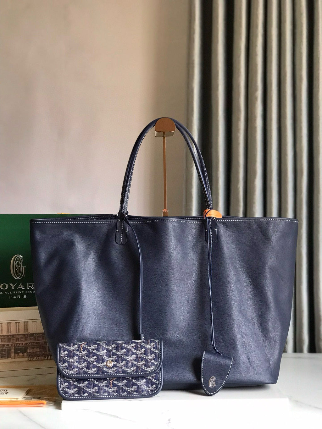 GOY REVERSIBLE ANJOU 39*32*19