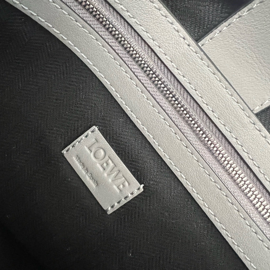 LO Briefcases