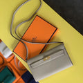 HERM Kelly Classique To Go Wallet In Tourterelle Epsom Calfskin