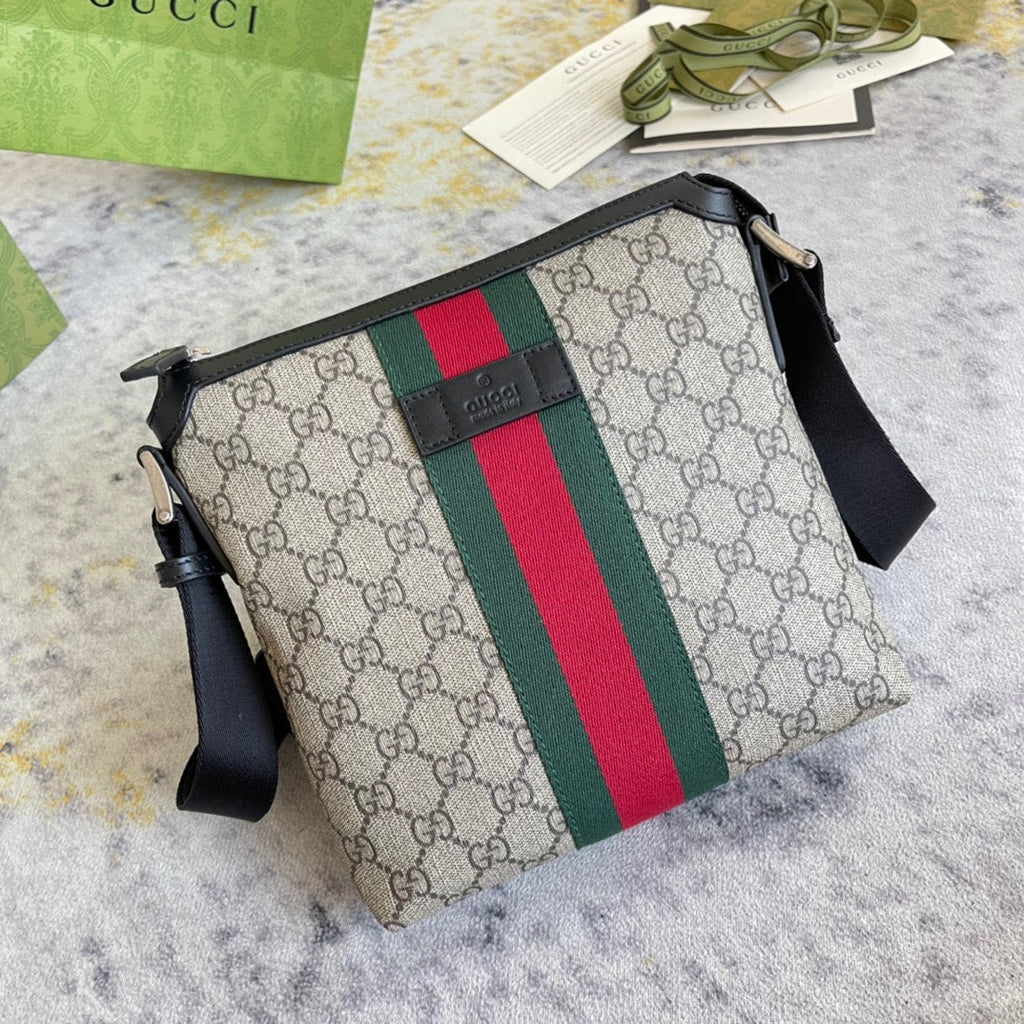 GUC Messenger Bag