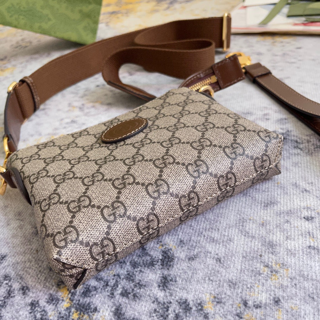 GUC Messenger Bag