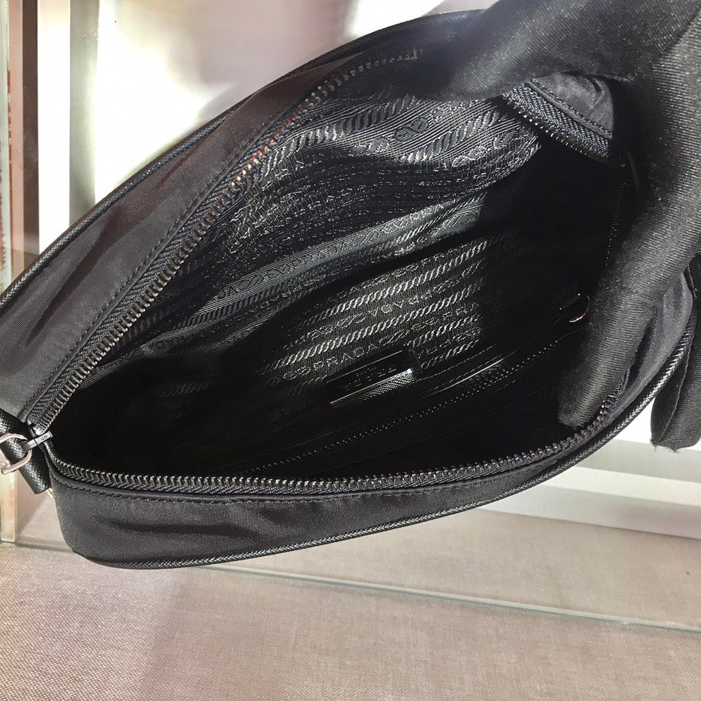 PRA Messenger Bag