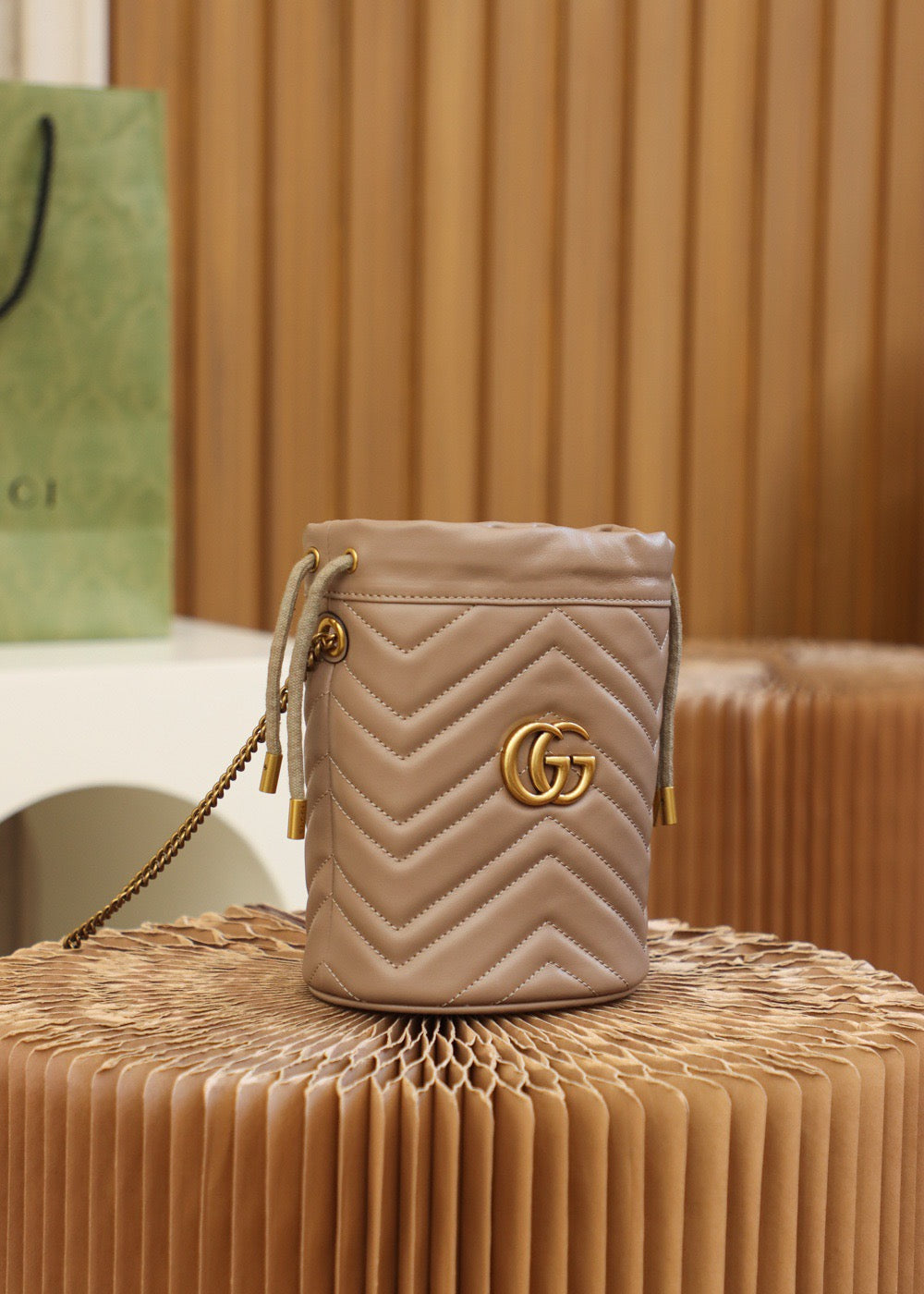 GUC Marmont Bucket