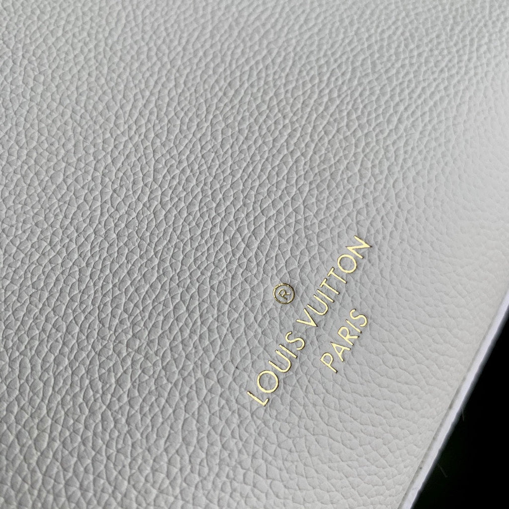 LOCK & GO BAG 24 IN QUARTZ BEIGE GRAIN CALFSKIN