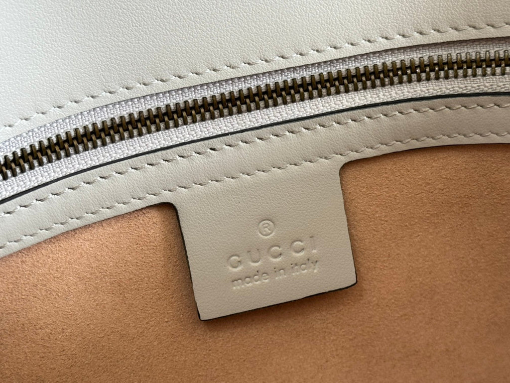 GG MARMONT MATELASSÉ LARGE 26 BAG WHITE CALFSKIN